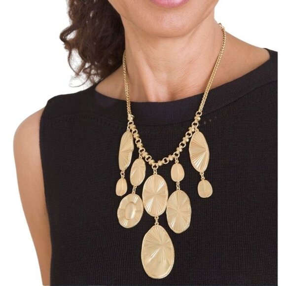 Chico's Gold Textured Leaves Pendant Bib Necklace NWT Nature Coastal Boho - Picture 1 of 8